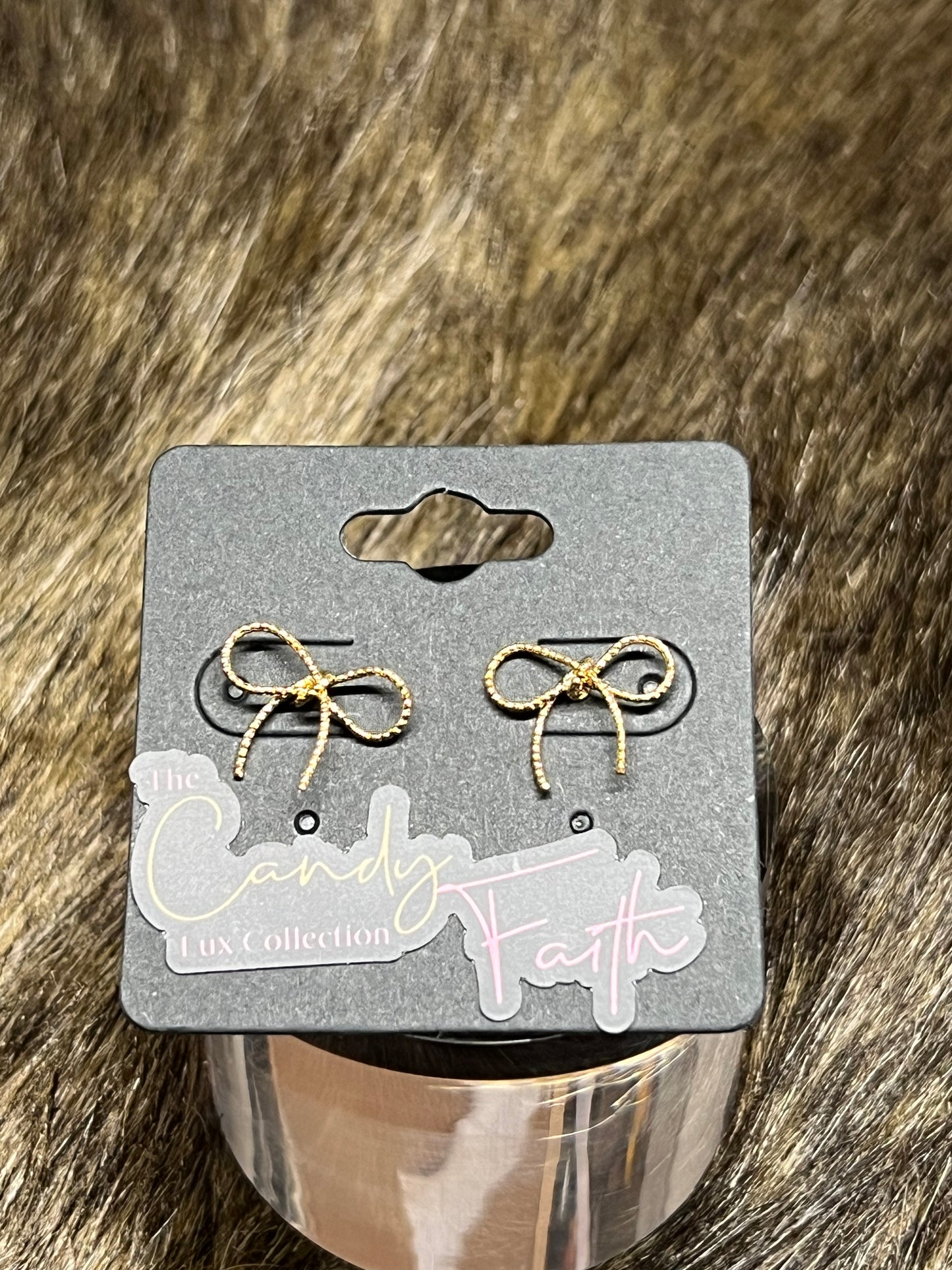 Mini Bow earrings